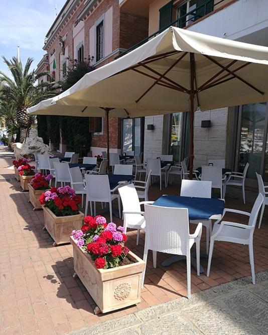 Hotel Belmare Porto Azzurro Zewnętrze zdjęcie